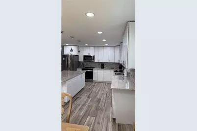 27261 Gasparilla Dr, Bonita Springs, FL 34135 - Photo 5