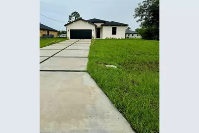 6010 Acorn Cir, Labelle, FL 33935 - Photo 1