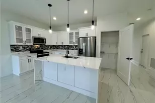 6010 Acorn Cir, Labelle, FL 33935 - Photo 5