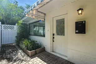 721 9th St S, Naples, FL 34102 - Photo 3