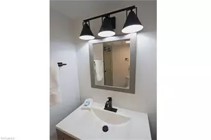 788 Park Shore Dr, Naples, FL 34103 - Photo 17