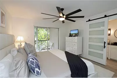 788 Park Shore Dr #E14, Naples, FL 34103 - Photo 11