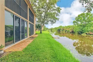 729 Palm View Dr, Naples, FL 34110 - Photo 3