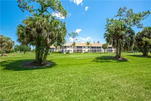 225 Turtle Lake Ct, Naples, FL 34105 - Photo 7