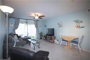 225 Turtle Lake Ct, Naples, FL 34105 - Photo 25