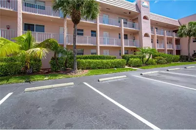 225 Turtle Lake Ct #106, Naples, FL 34105 - Photo 3