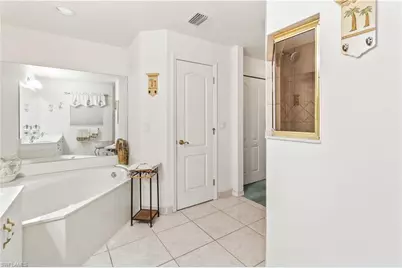 710 NW 36th Ave, Cape Coral, FL 33993 - Photo 15