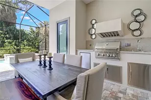 2875 Coco Lakes Dr, Naples, FL 34105 - Photo 23