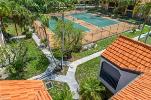 2214 Arbour Walk Cir, Naples, FL 34109 - Photo 17