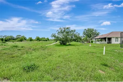 680 Mirror Lakes Ct, Lehigh Acres, FL 33974 - Photo 43