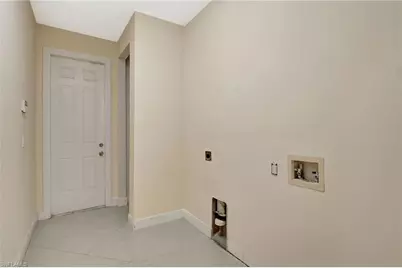 680 Mirror Lakes Ct, Lehigh Acres, FL 33974 - Photo 33