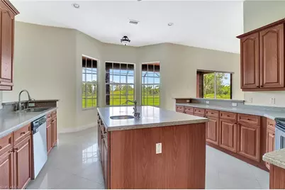 680 Mirror Lakes Ct, Lehigh Acres, FL 33974 - Photo 9