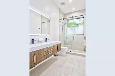 681 Katemore Ln, Naples, FL 34108 - Photo 33