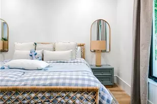 681 Katemore Ln, Naples, FL 34108 - Photo 21