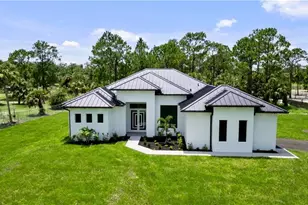 826 20th St SE, Naples, FL 34117 - Photo 3