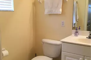 500 Robin Hood Cir, Naples, FL 34104 - Photo 15