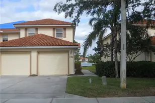 500 Robin Hood Cir, Naples, FL 34104 - Photo 1