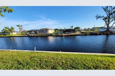 425 SW 47th Ter #6, Cape Coral, FL 33914 - Photo 35