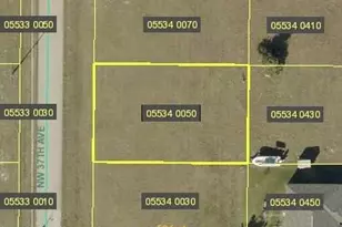 4017 NW 37th Ave, Cape Coral, FL 33993 - Photo 3