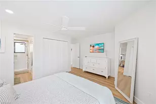 571 Park Shore Dr, Naples, FL 34103 - Photo 27