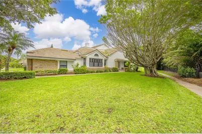 571 Park Shore Dr #G6, Naples, FL 34103 - Photo 3