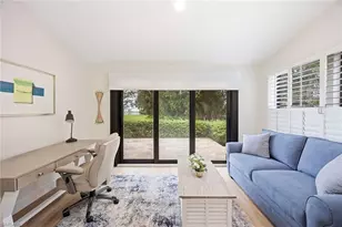 571 Park Shore Dr, Naples, FL 34103 - Photo 31