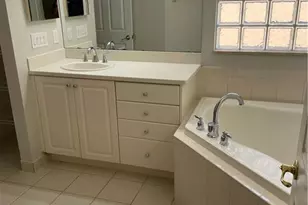 10427 Carolina Willow Dr, Fort Myers, FL 33913 - Photo 21