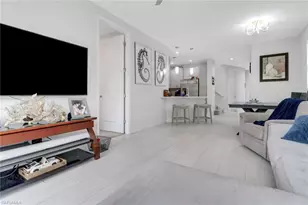 7501 Carnegie Way, Naples, FL 34119 - Photo 13