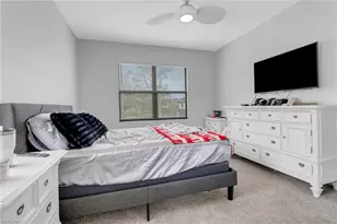 7501 Carnegie Way, Naples, FL 34119 - Photo 25