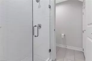 7501 Carnegie Way, Naples, FL 34119 - Photo 17