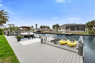 432 Bayside Ave, Naples, FL 34108 - Photo 17