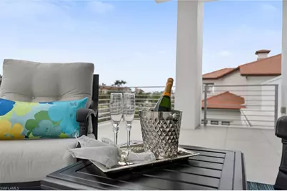 432 Bayside Ave, Naples, FL 34108 - Photo 9