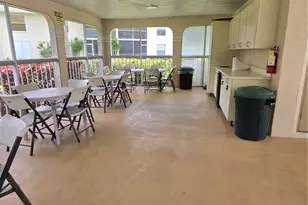 605 Squire Cir, Naples, FL 34104 - Photo 31