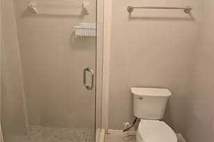 605 Squire Cir, Naples, FL 34104 - Photo 21