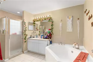 866 Carbon St E, Lehigh Acres, FL 33974 - Photo 11