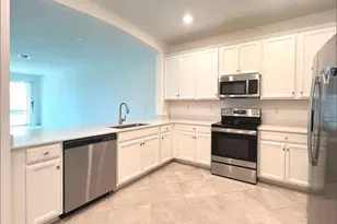 2640 Vine Ave, Naples, FL 34120 - Photo 9