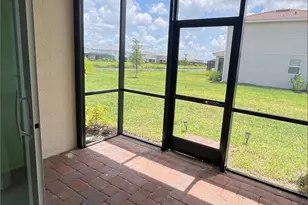 2640 Vine Ave, Naples, FL 34120 - Photo 13