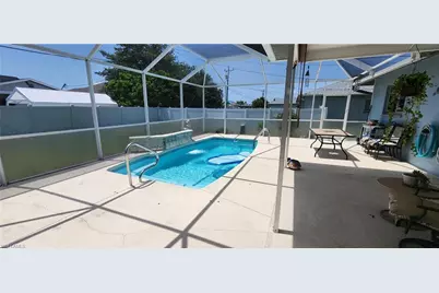 4618 SW 7th Ave, Cape Coral, FL 33914 - Photo 9