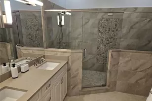 5095 Yacht Harbor Dr, Naples, FL 34112 - Photo 11