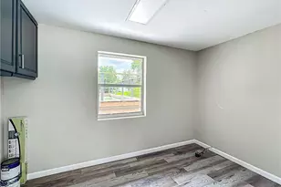 93 E Mariana Ave, North Fort Myers, FL 33917 - Photo 29