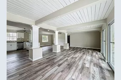 93 E Mariana Ave, North Fort Myers, FL 33917 - Photo 17