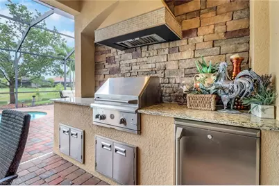 28103 Kerry Ct, Bonita Springs, FL 34135 - Photo 23