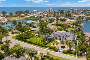 275 Springline Dr, Naples, FL 34102 - Photo 9