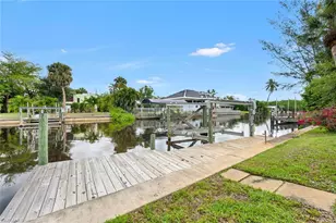 1483 Bembury Dr, Naples, FL 34102 - Photo 15