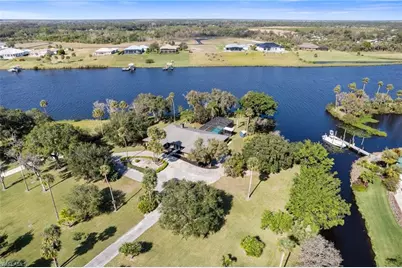 639 Rope Bend Dr, Labelle, FL 33935 - Photo 7