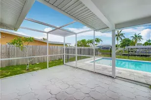 1428 Vendome Ct, Cape Coral, FL 33904 - Photo 27