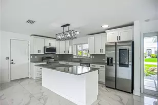 1428 Vendome Ct, Cape Coral, FL 33904 - Photo 5