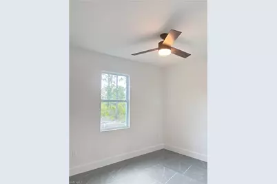 842 Giorgio Ave S, Lehigh Acres, FL 33974 - Photo 17