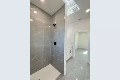 842 Giorgio Ave S, Lehigh Acres, FL 33974 - Photo 13