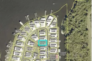 357 Shoreland Dr, Fort Myers, FL 33905 - Photo 3